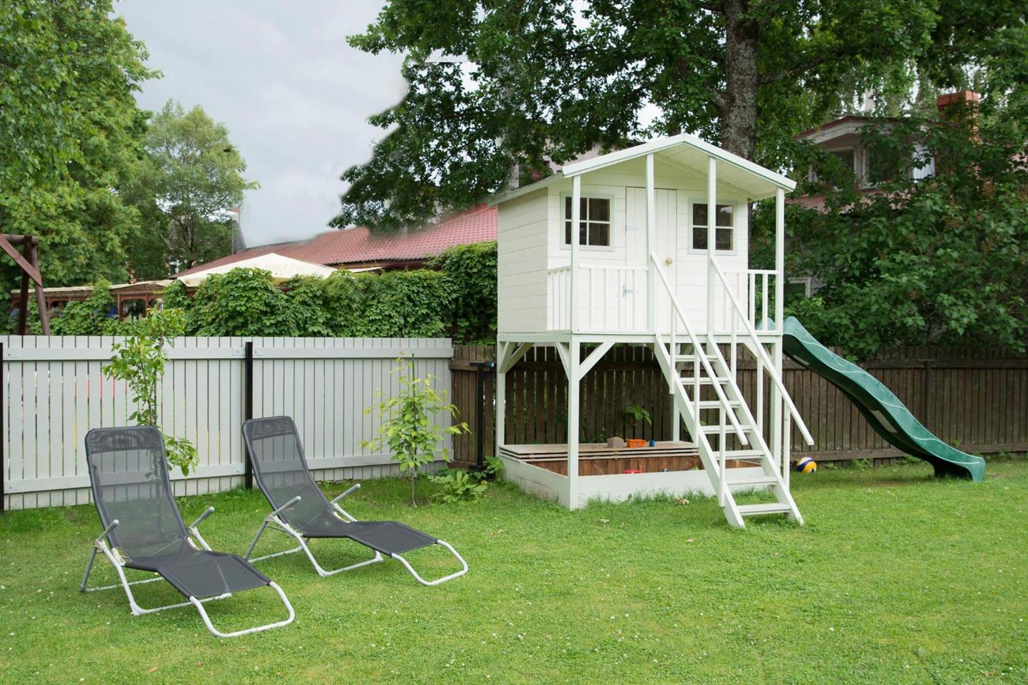 Cabin Guesthouse With Free Parking Pärnu Exterior foto